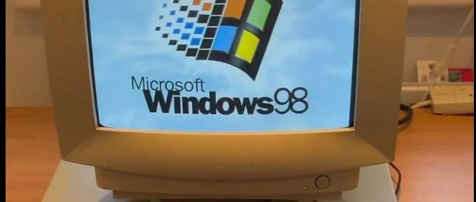26年前老年机跑Llama2，每秒39个token：你的AI PC，也可以是Windows 98