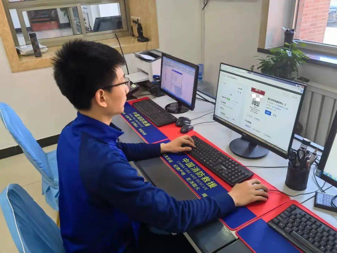 在草料二维码平台使用模板一键制作消防设备巡检二维码