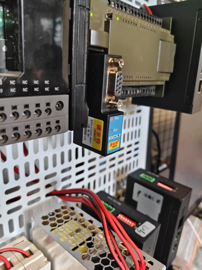 西门子 S7-200 PLC借助于PPI以太网通讯模块与上位机通讯实现触摸屏监控环保监测设备的应用配置案例(图3)