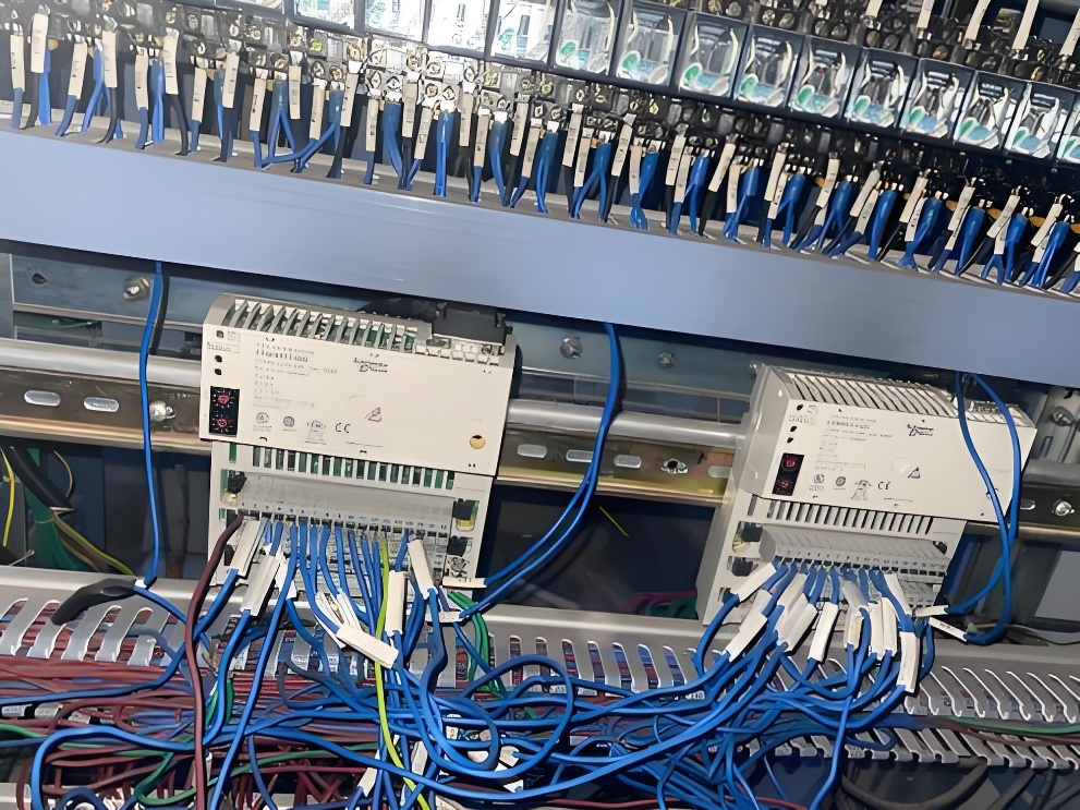 施耐德M200 PLC借助于以太网通讯模块与上位机通讯实现触摸屏监控的应用配置案例(图6)