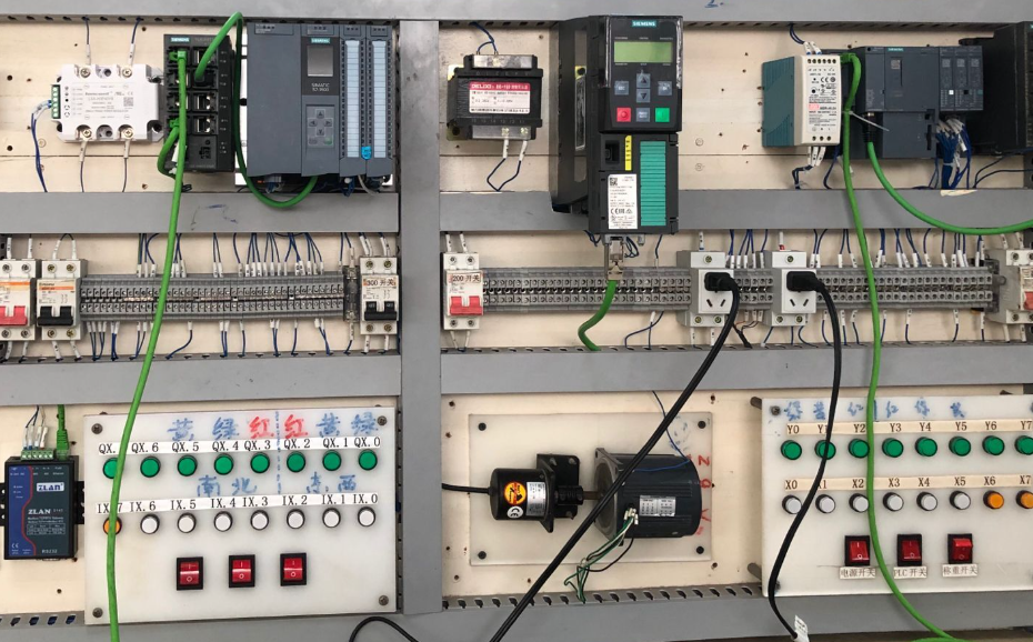 大型电商仓储物流中心AGV小车通过Modbus RTU转Profinet模块与西门子PLC进行数据互传解决案例(图3)