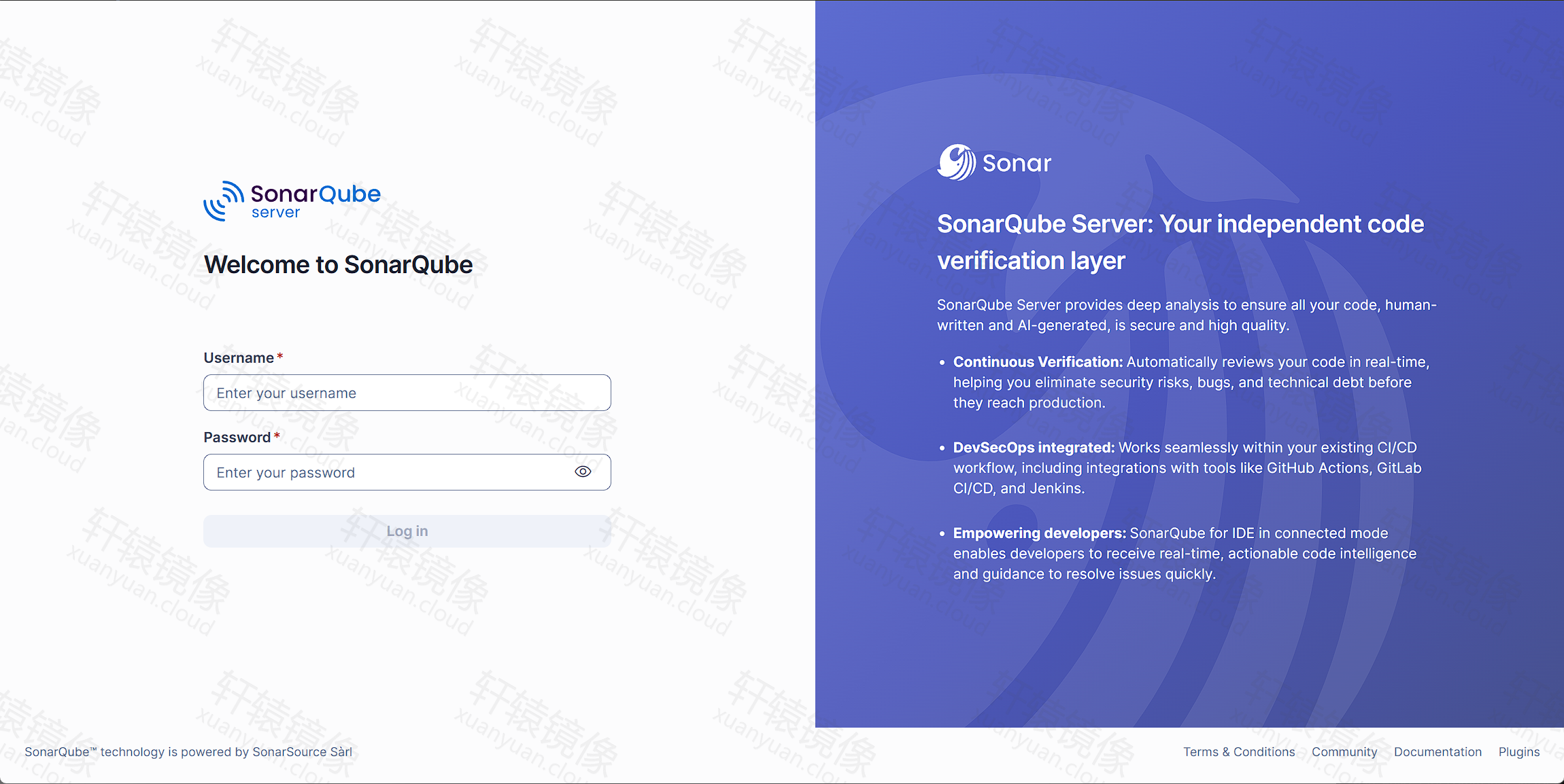 SonarQube 登录页：左侧 Welcome to SonarQube，含 Username 与 Password，右侧为 SonarQube Server 介绍