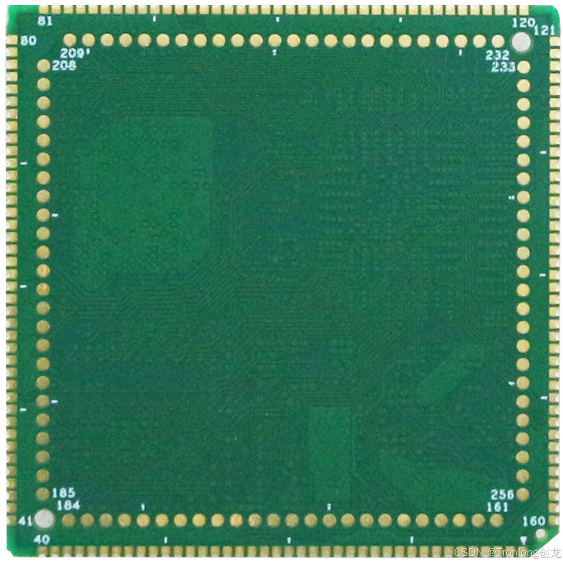 图 2 核心板背面图