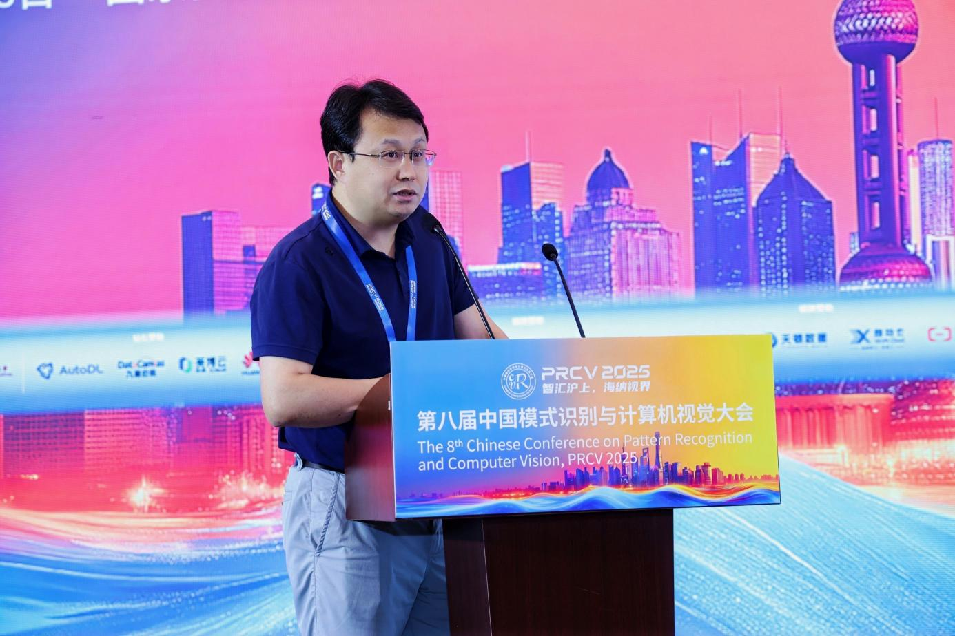 图说:南开大学教授周宇进行主题分享