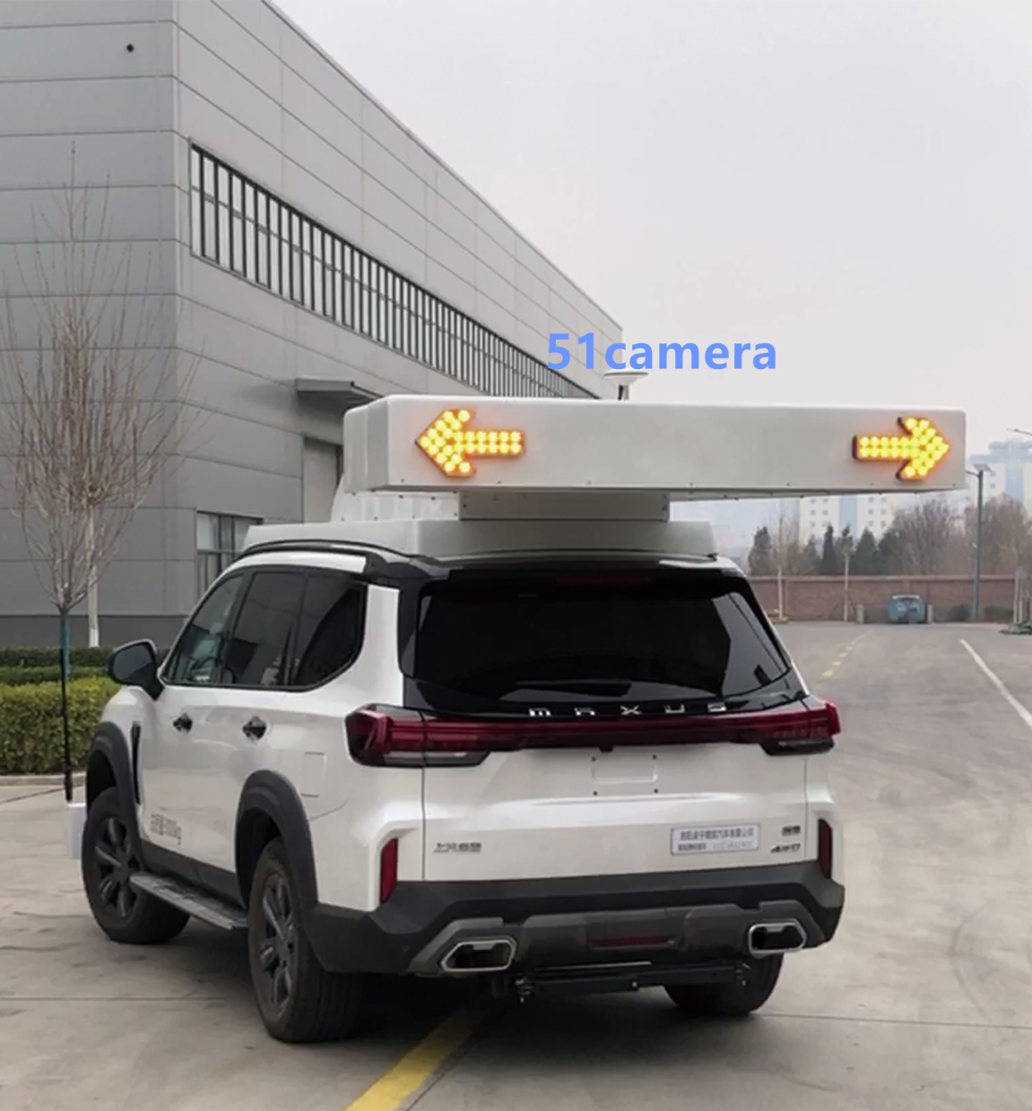 公路路面检测车