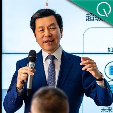 李开复：AI进入2.0时代，所有应用都会被重写一遍