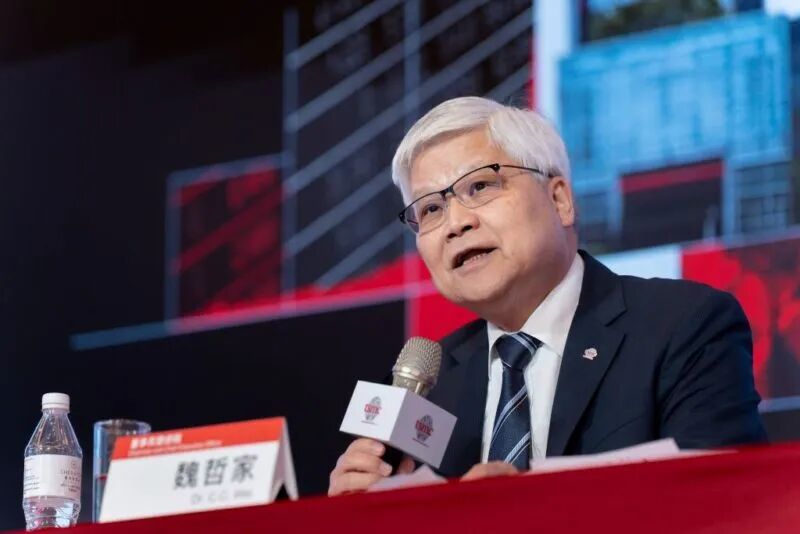 魏哲家：今年員工分紅金額多 30%，鼓勵可買自家股票保證生活無虞
