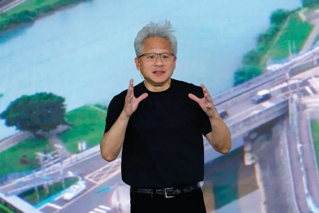 辉达（NVIDIA）执行长黄仁勋1日在英伟达GTC Taipei 2026发表主题...