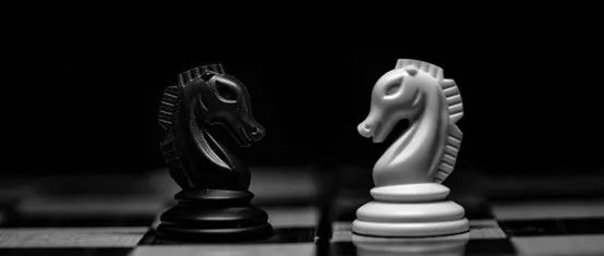 用 Wolfram 的方法探索象棋数独挑战
