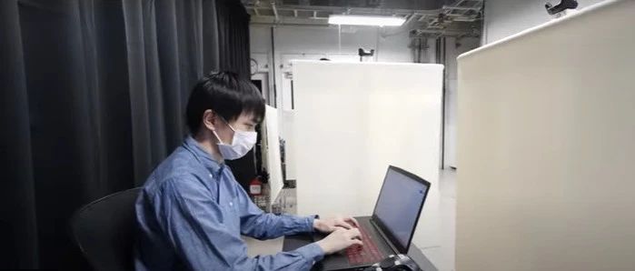 为拯救“社恐”职场人，岛国人发明办公室隔断，能自己移动，还有这些用途…