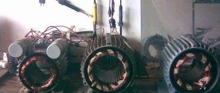 变频器调完这个参数电机就不卡顿了，载波频率是什么？