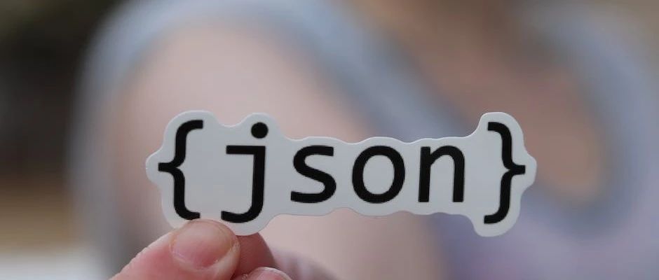 json格式的气象数据转成指定的nc格式