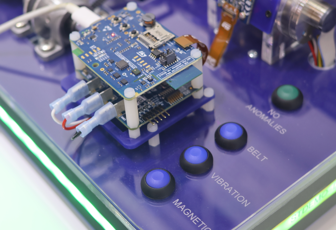ST 把 NXP 的 MEMS 业务收购了