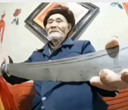 不过怎么想都是觉得上面说的是小jb 话