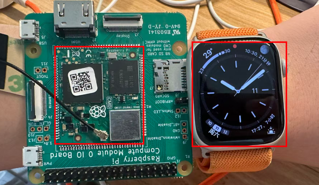 应该大家都有这样的表，反正就 4cm 的样子