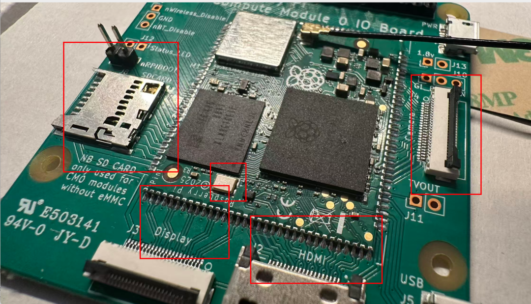 相信搞开发的一眼就能看出来，其实这次出了一块核心板