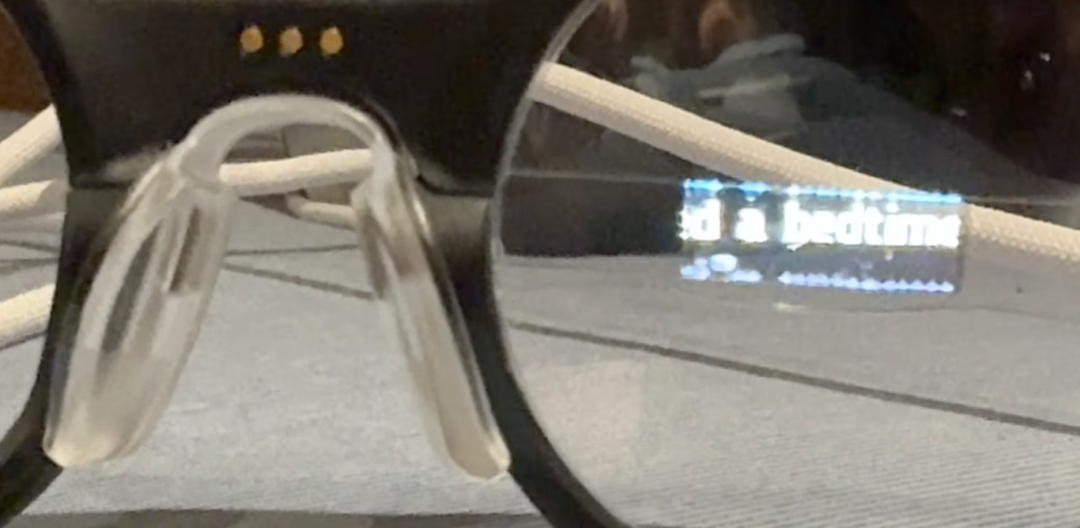 显示器是透明的