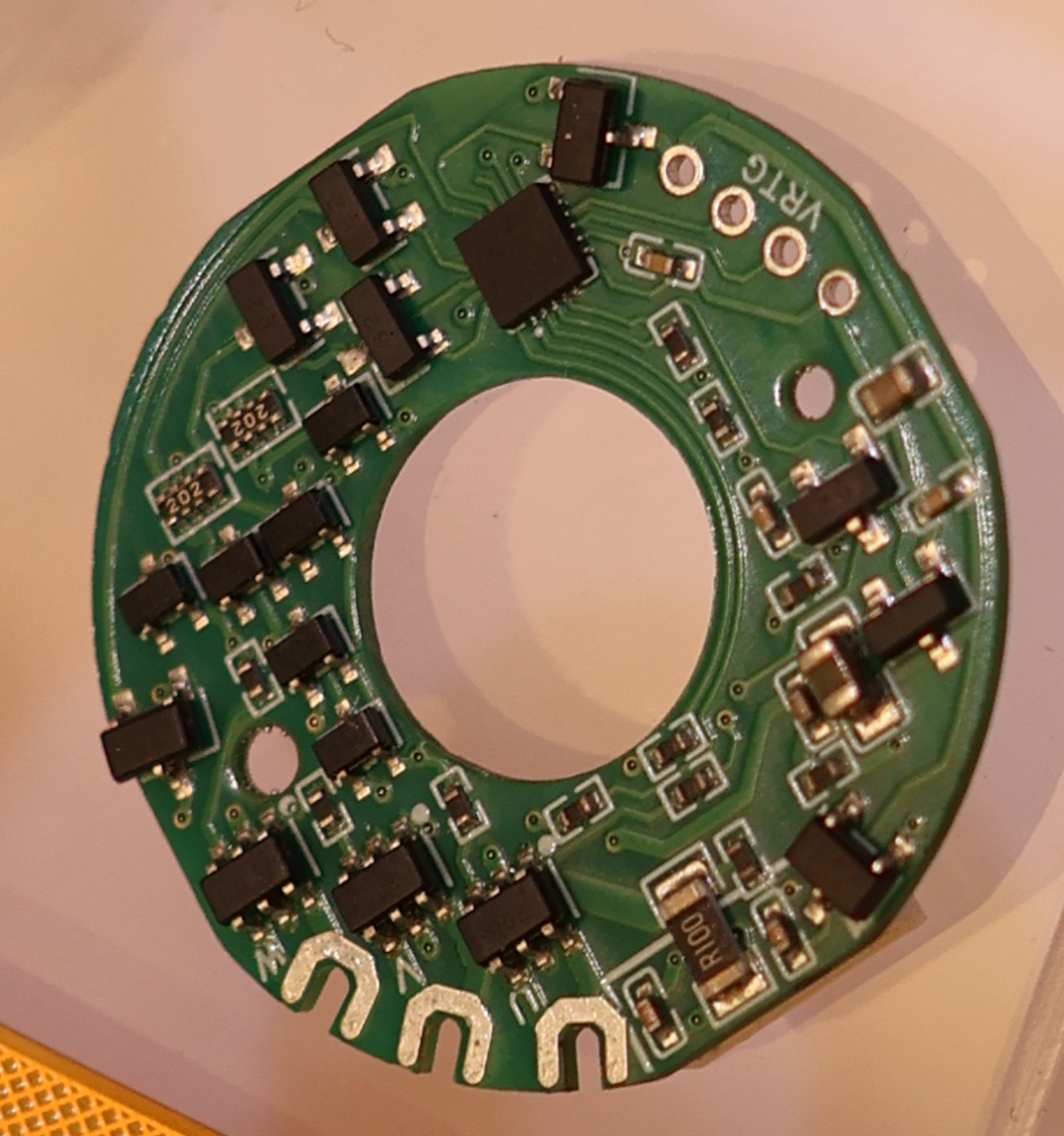 也有这种传统的后置，但是还是体积太大了，还需要自己装角度传感器