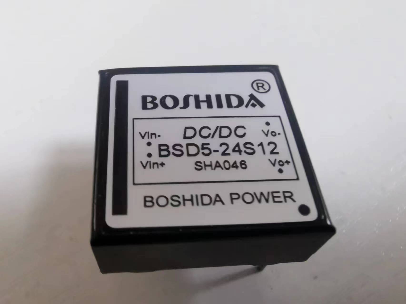 BOSHIDA DC电源模块需要具有EMI / EMC滤波器